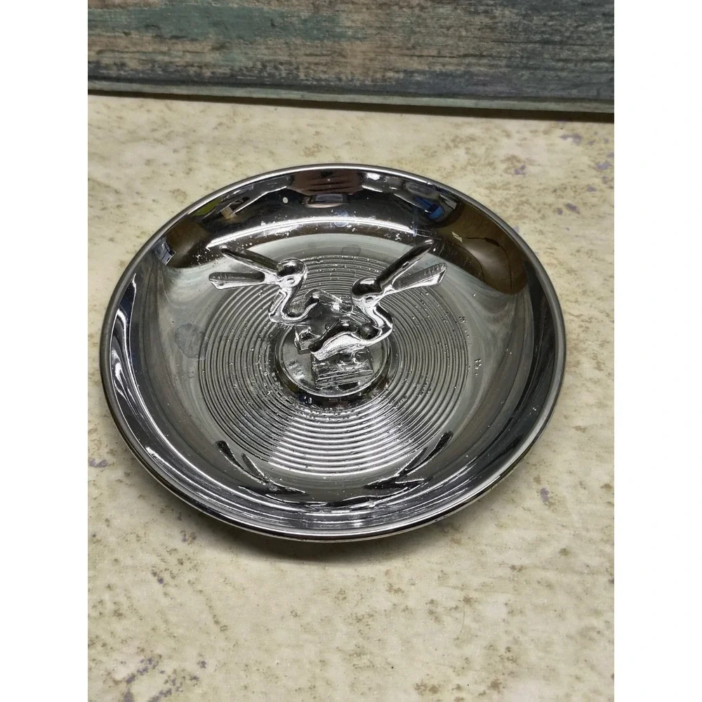 Hamilton Ashtray Pelican Bird Cigarette Holder Chrome